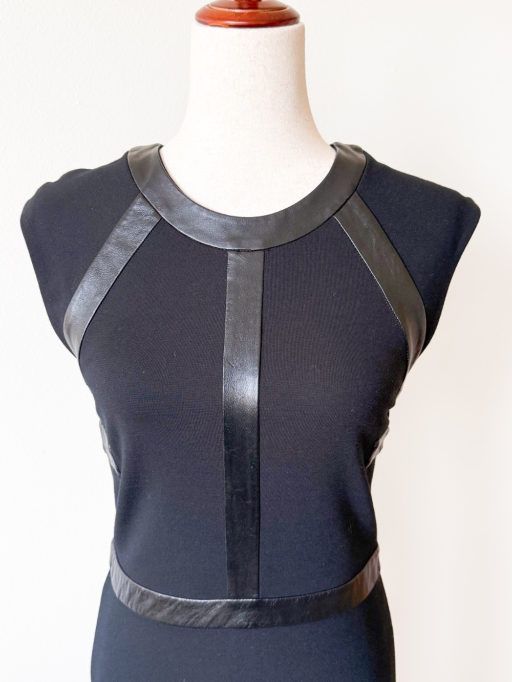 Cynthia Rowley black stretch bondage midi dress, size 6 - Picture 7 of 9